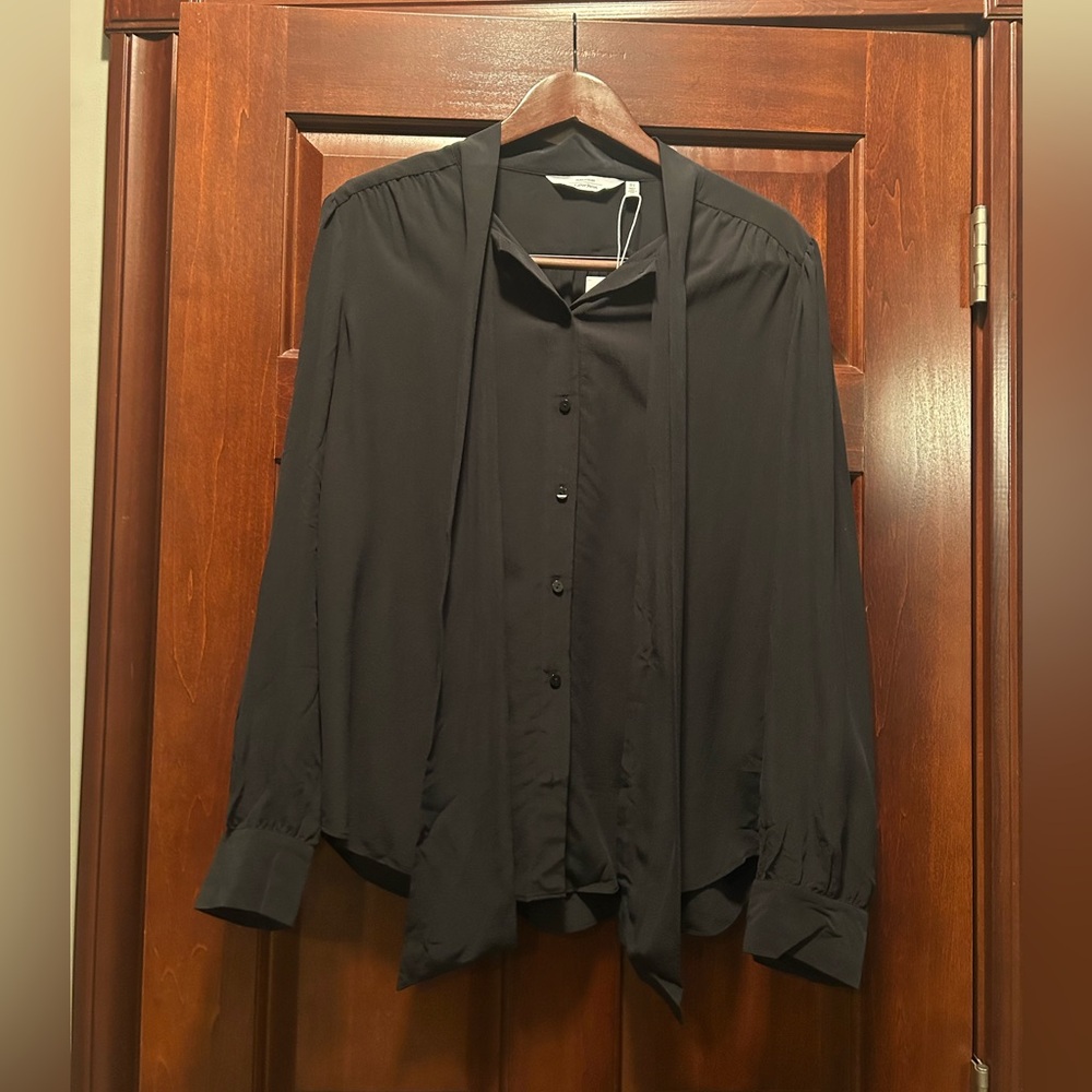 NWT & Other Stories Black 100% Organic Silk Tie Neck Button Down Blouse
